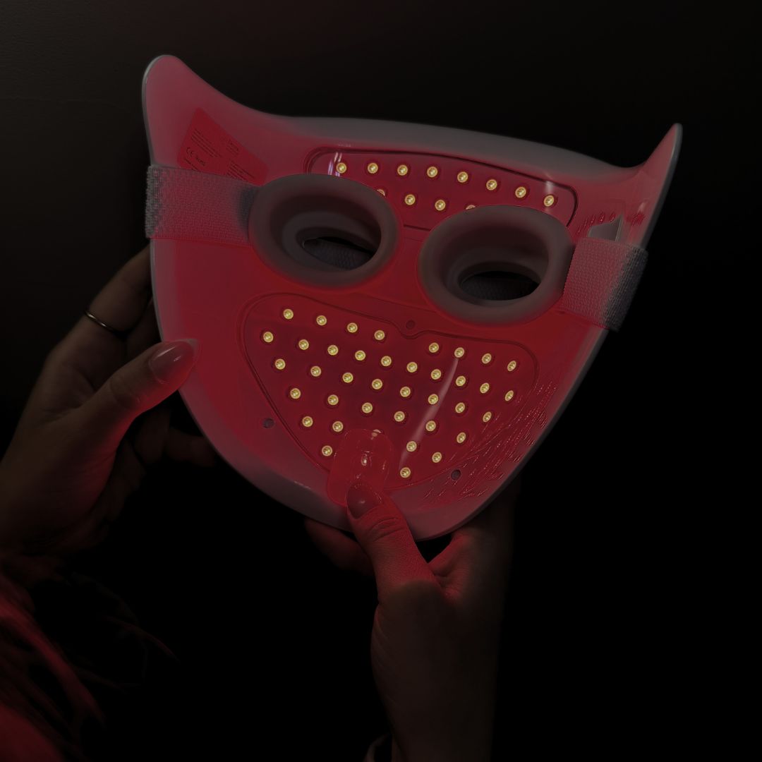 Maska LED DermaGlow